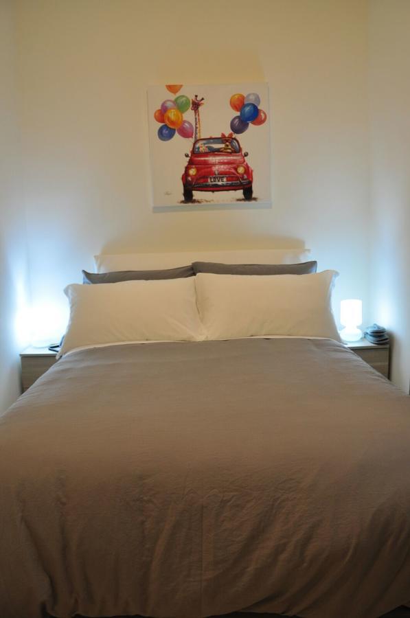 B&B Chiaia 216 เนเปิลส์ ภายนอก รูปภาพ